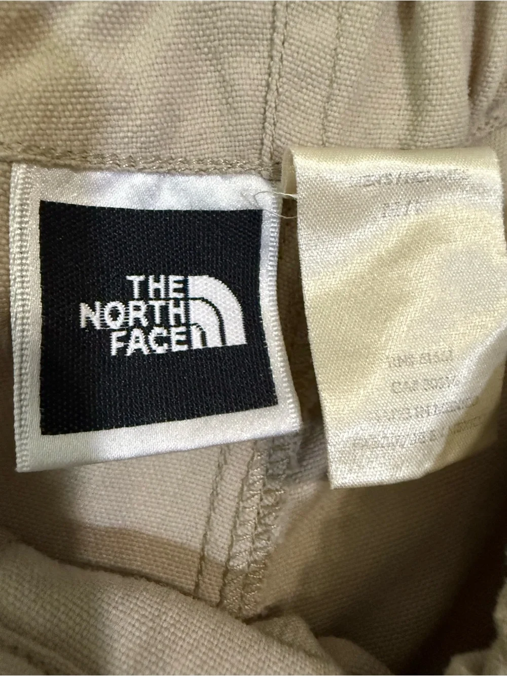 The North Face Men's size Medium Casual Elastic Waist Tan Pants
